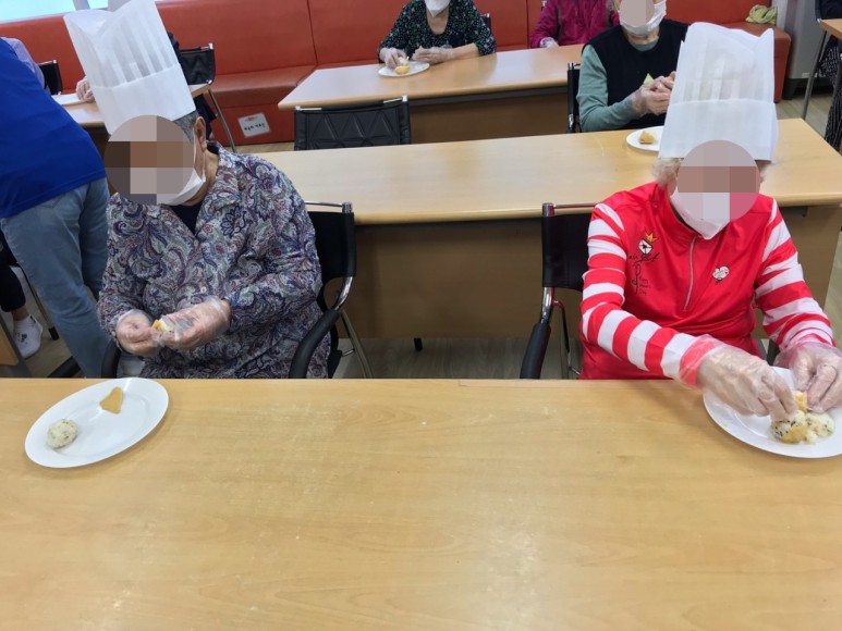 /user/p/peacesilvercare/editor/2306/3c2328444bf56924e24730d8c2bab0f0_1686031957_416.jpg 이미지크게보기