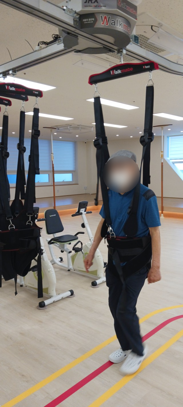 /user/p/peacesilvercare/editor/2507/4f2013e5a2f0e98906f8f7d7b0d57eb3_1752630162_3168.jpg 이미지크게보기