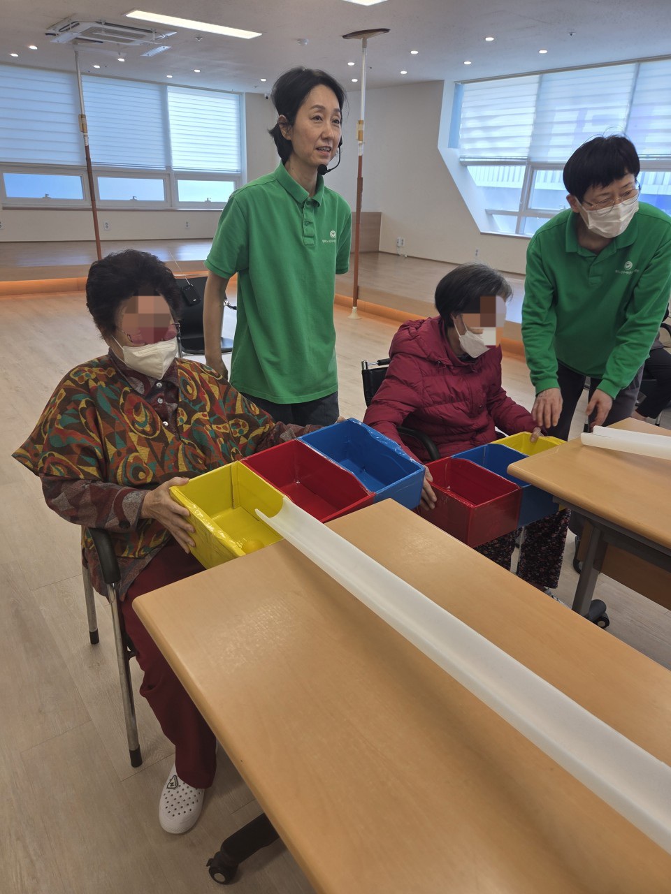 /user/p/peacesilvercare/editor/2604/9427255b7dd316348c8a7376e92e280b_1775735999_4084.jpg 이미지크게보기